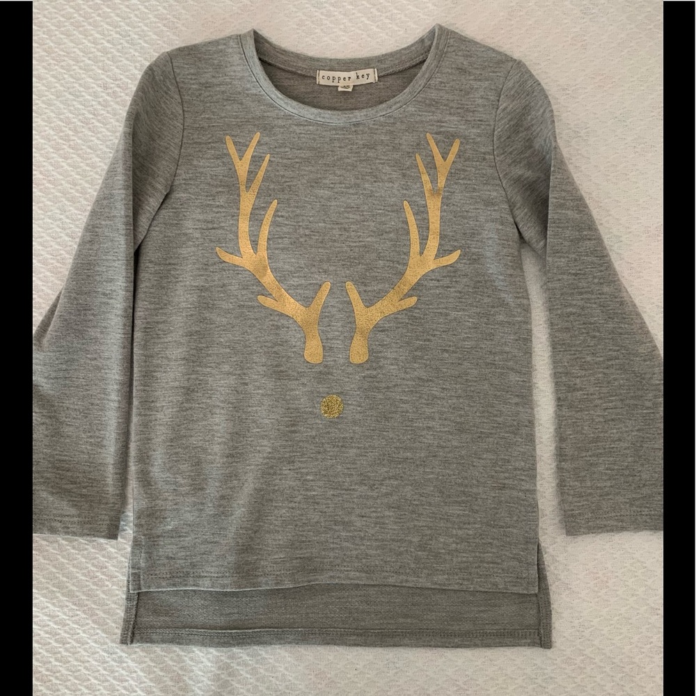 Copper Key, Soft Gray, Christmas Tunic
W/Gold Accents.with gold accents. 
Sz 3T